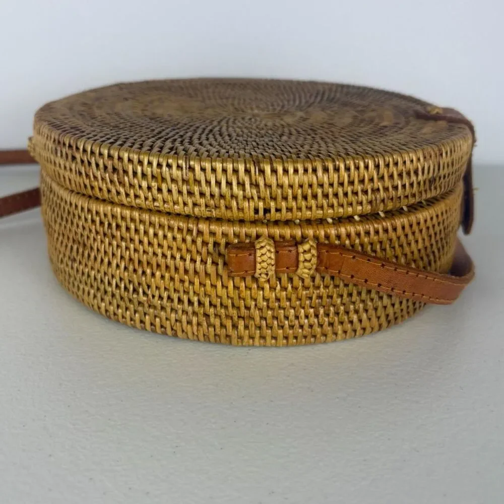 Bali Ata Grass Round Crossbody Bag Rattan Leather Batik Lined Boho Wicker Purse